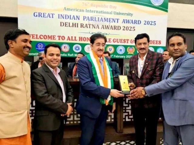 Sandeep Marwah Honoured with the Great Indian Parliament Award