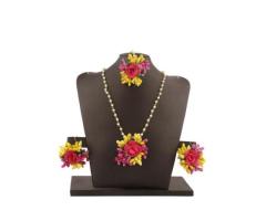 Explore the collection of haldi jewellery design online at best price by Anuradha Art jewellery.