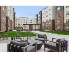 Premier Student Accommodati Madison - Elevate Your Student Living!