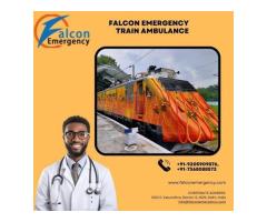 Avail Falcon Emergency Train Ambulance Service in Ranchi for Life-support Ventilator Facilities